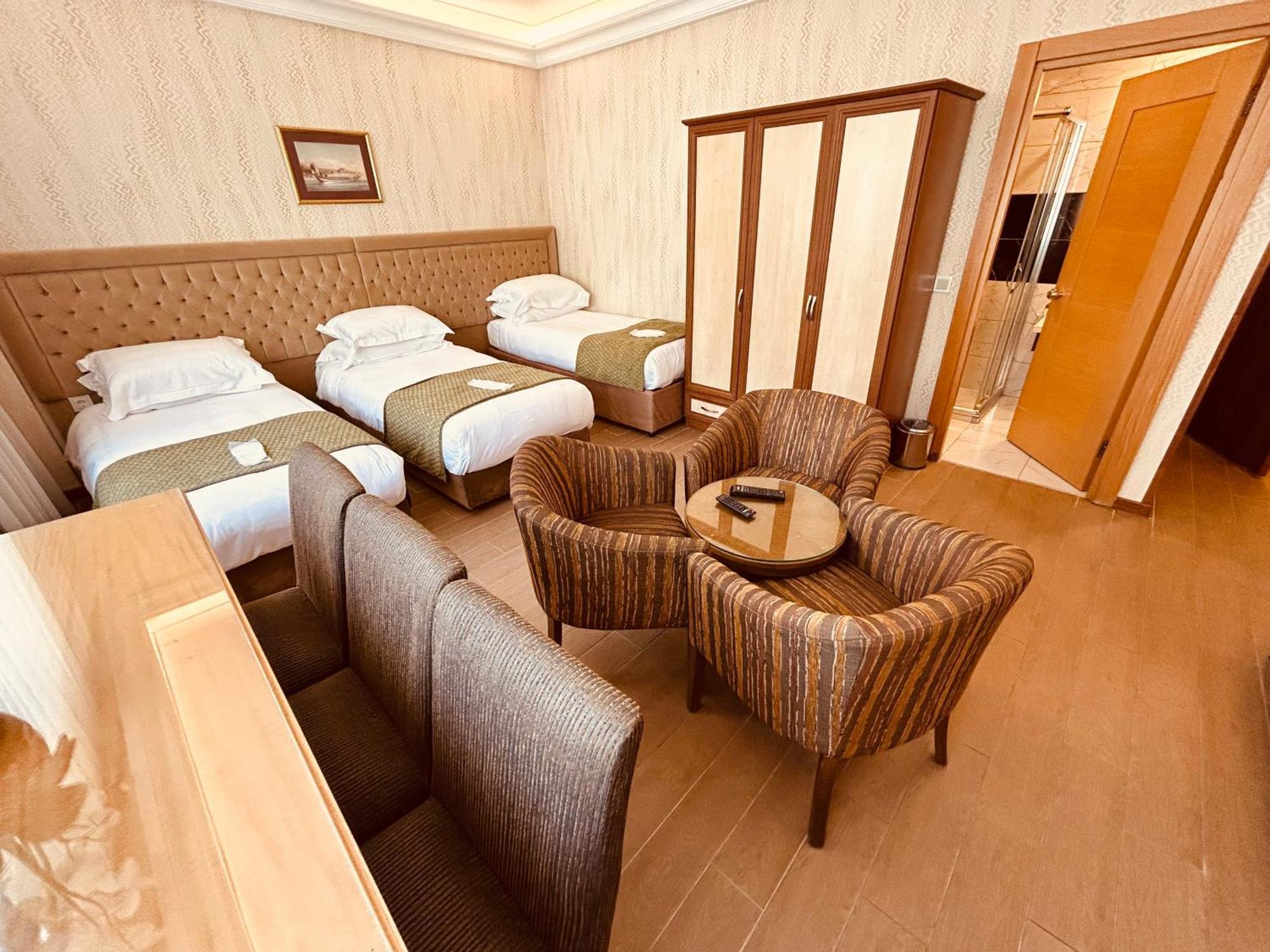 Lily Rooms Istanbul Exteriör bild