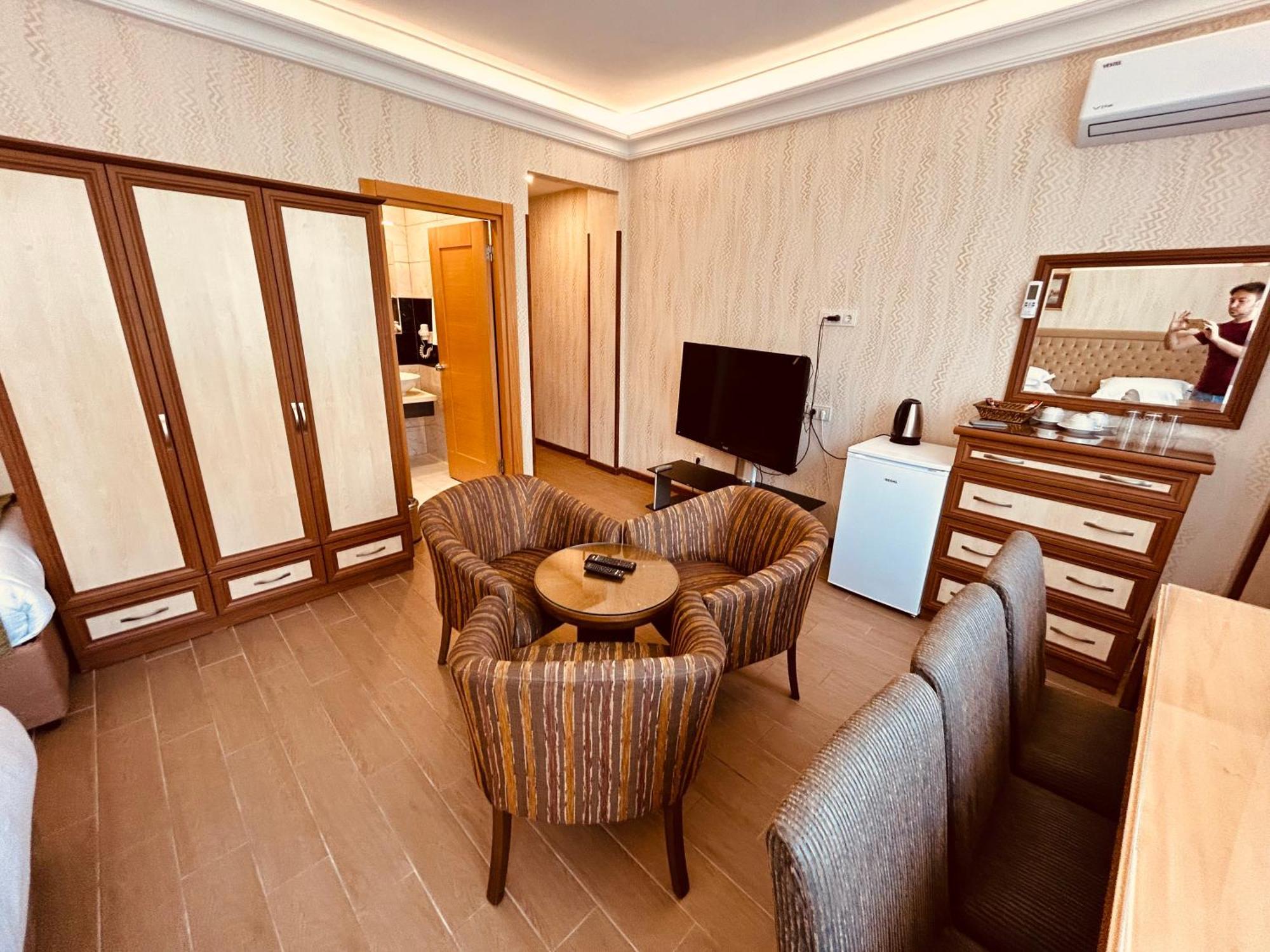 Lily Rooms Istanbul Exteriör bild