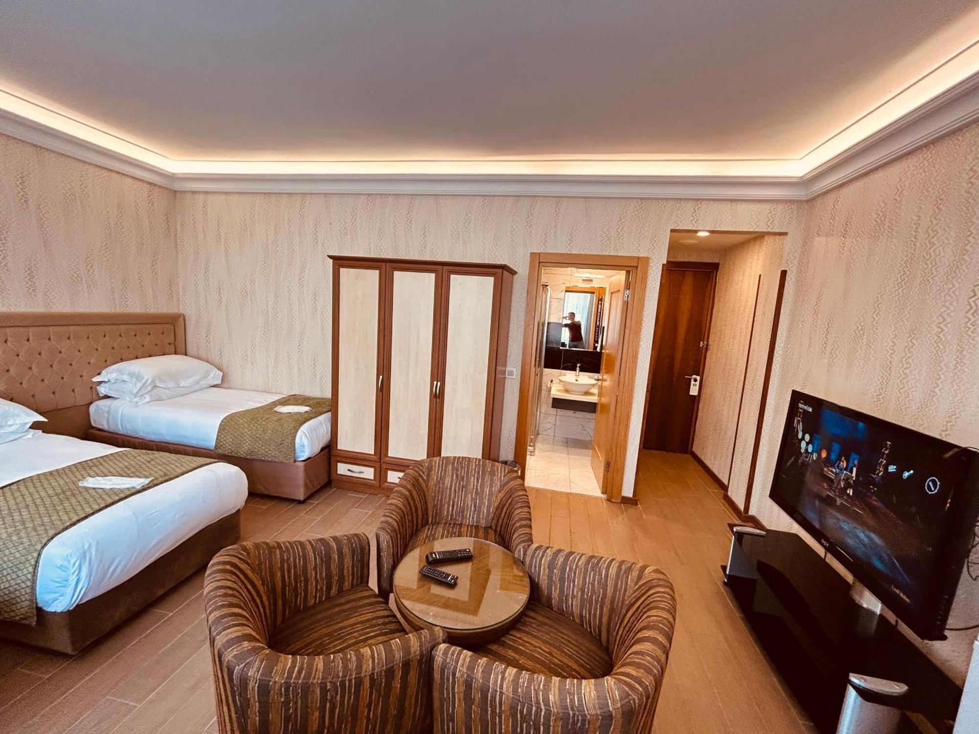 Lily Rooms Istanbul Exteriör bild