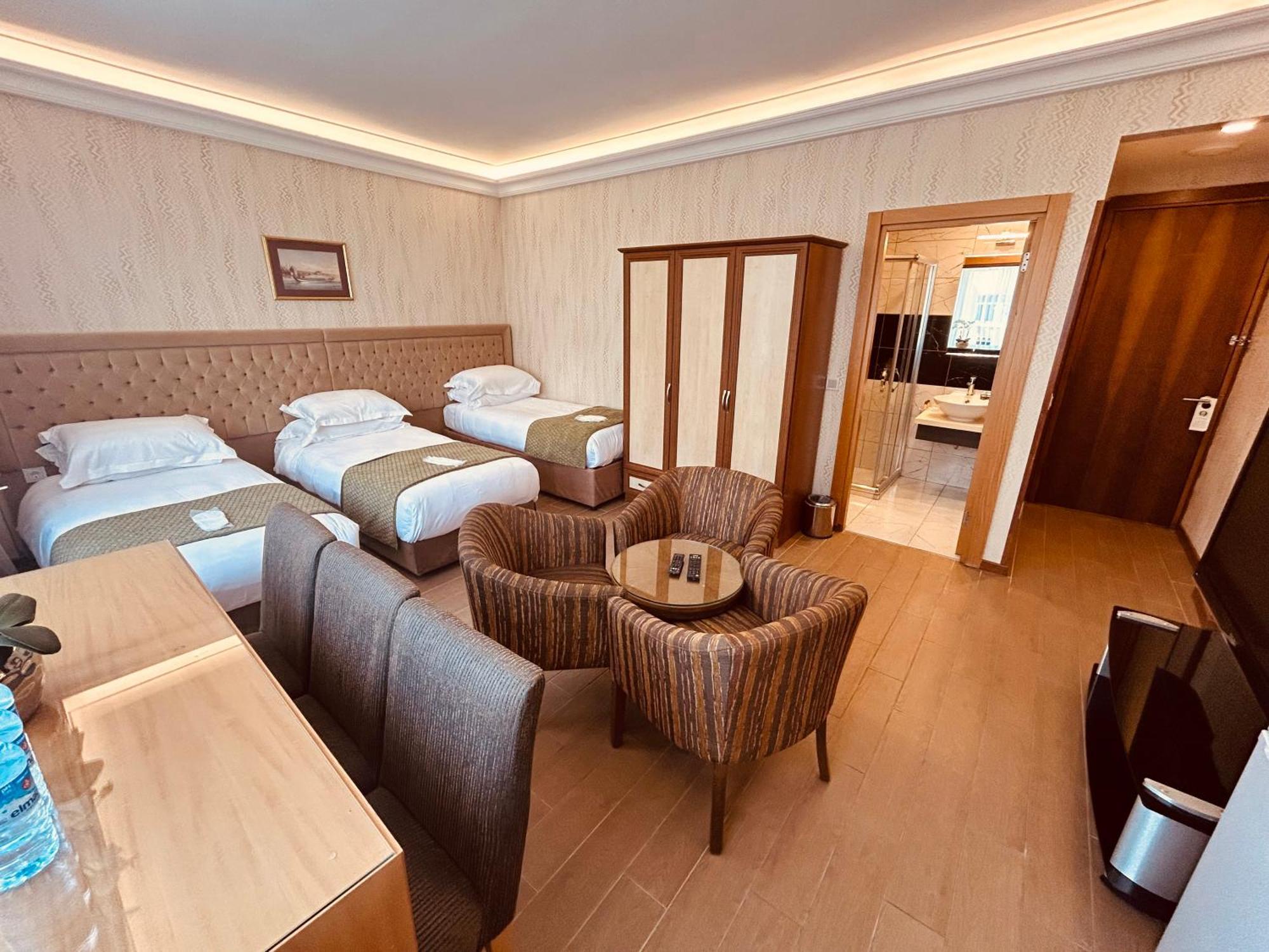 Lily Rooms Istanbul Exteriör bild