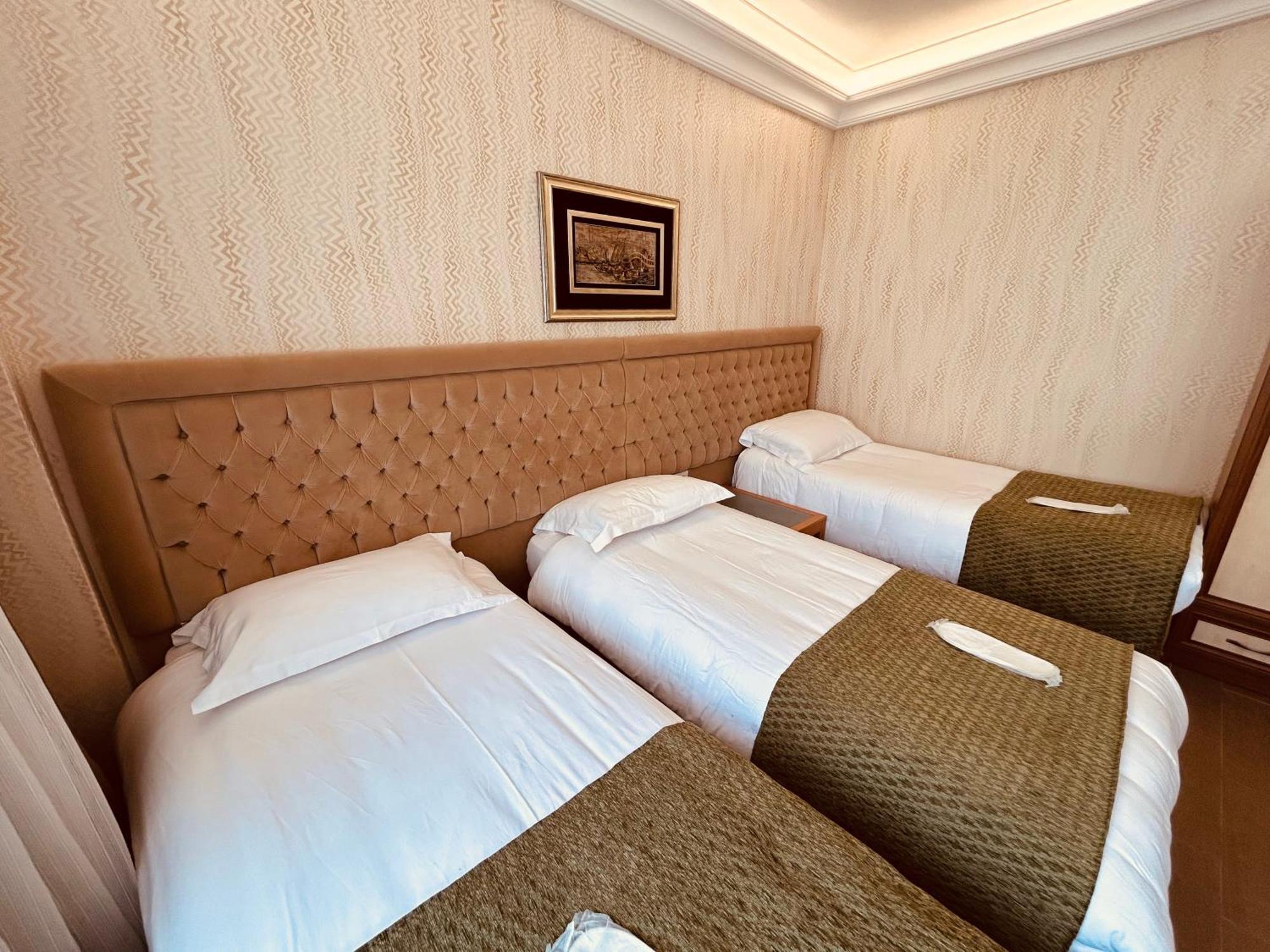 Lily Rooms Istanbul Exteriör bild